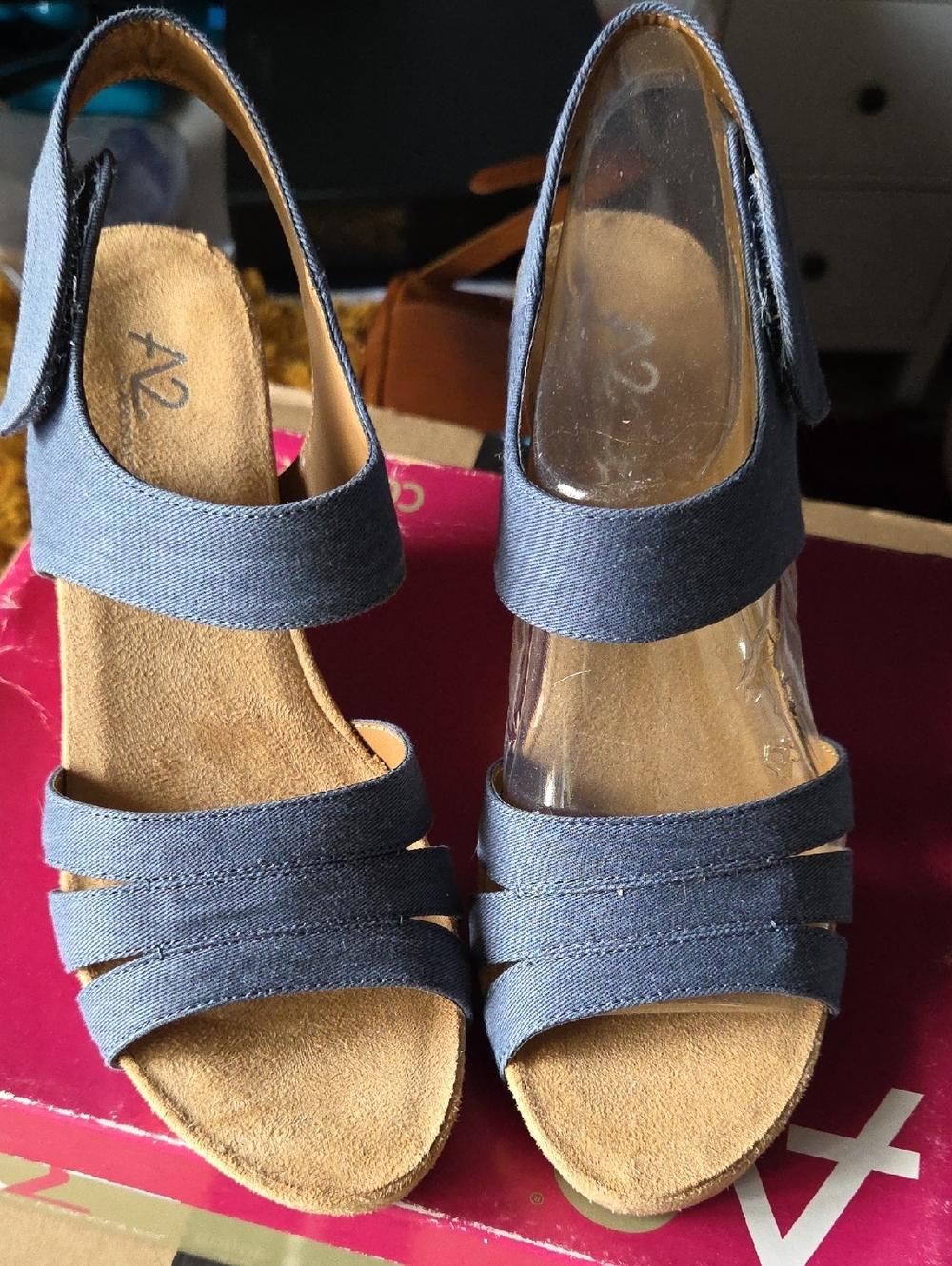 NWOT Women’s Navy Strappy Wedge Sandals